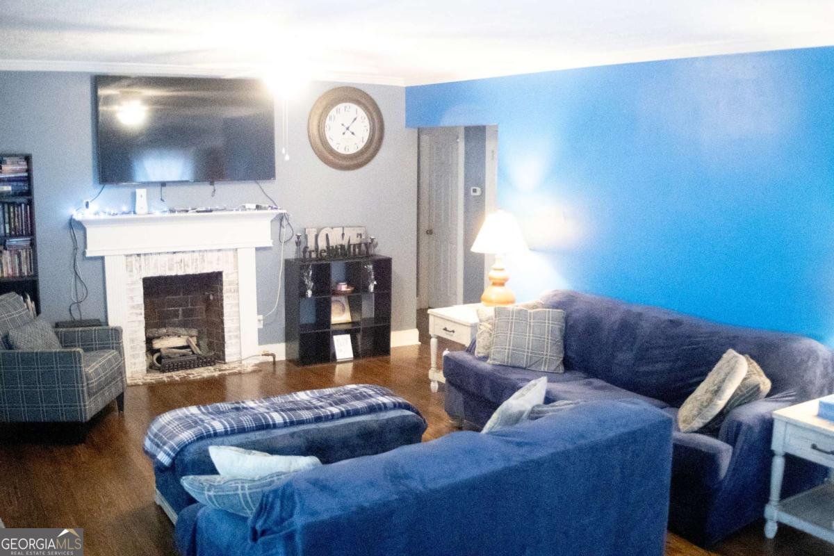 3905 Crestview Drive Columbus - 3