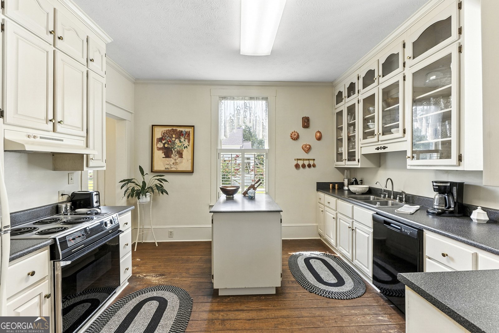 202 Minor Avenue Montezuma - 34