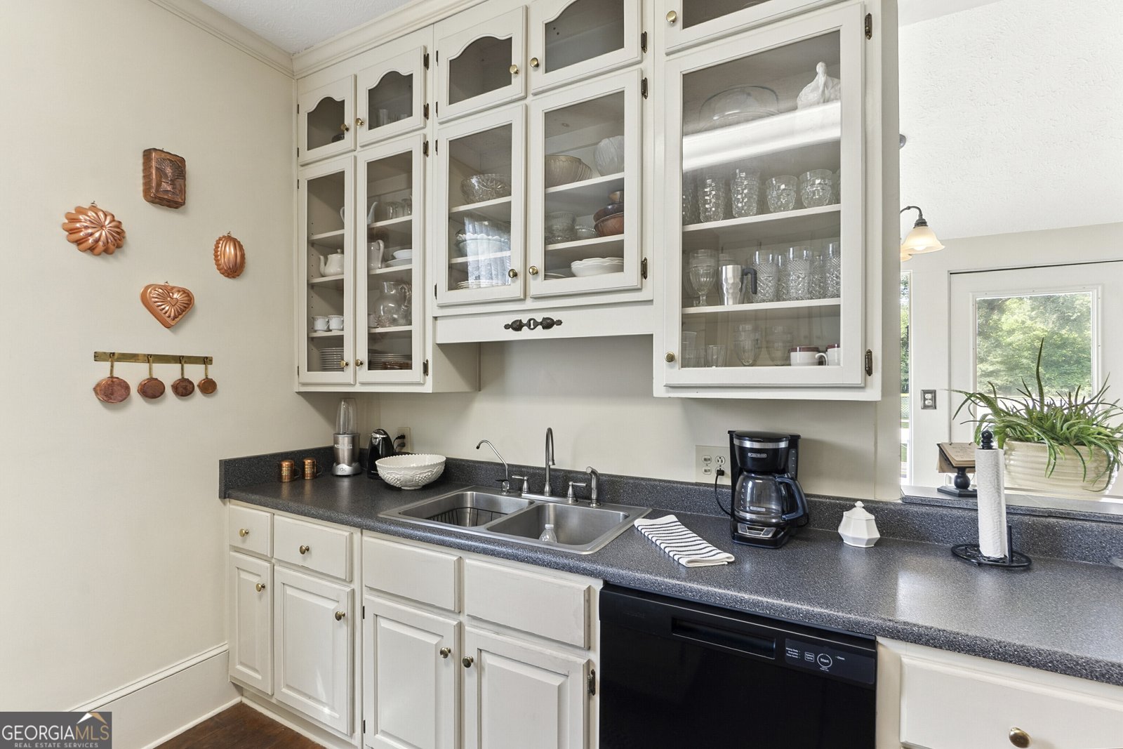 202 Minor Avenue Montezuma - 37