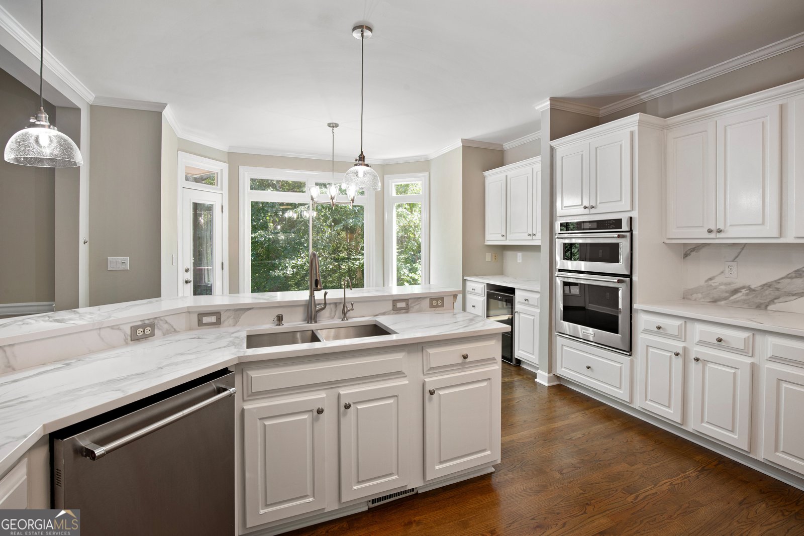 767 Vinings Estates Drive Smyrna - 19