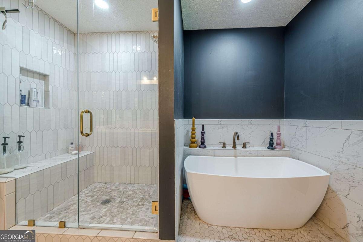 126 Junaluska Drive Woodstock - 29
