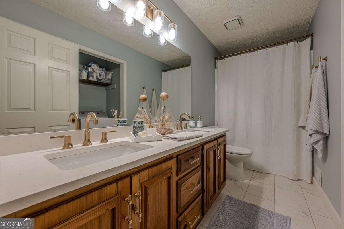 126 Junaluska Drive Woodstock - 35