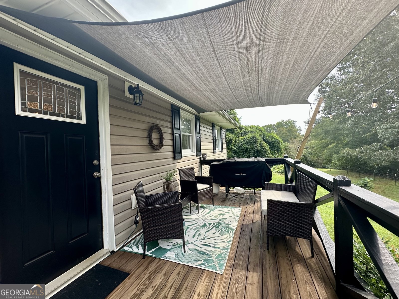 286 Alexander Street Westminster - 3