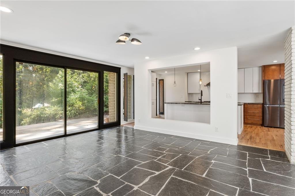 1791 Breckenridge Drive Atlanta - 10