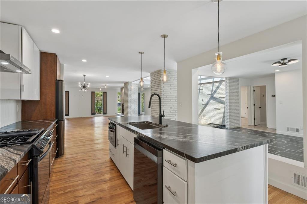 1791 Breckenridge Drive Atlanta - 14