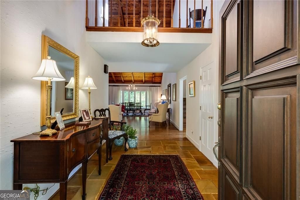 8265 Berkley Ridge Sandy Springs - 9