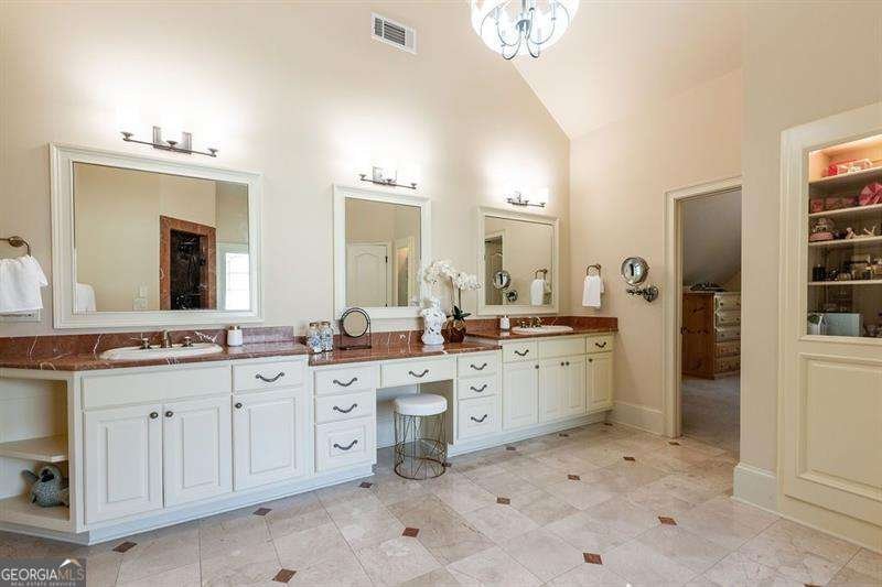 6935 WAKEHURST Place Cumming - 19