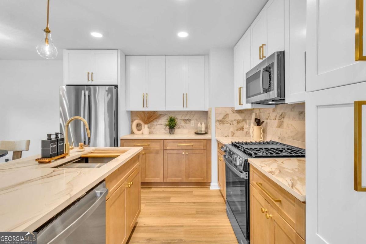 1015 Creatwood Circle Smyrna - 8