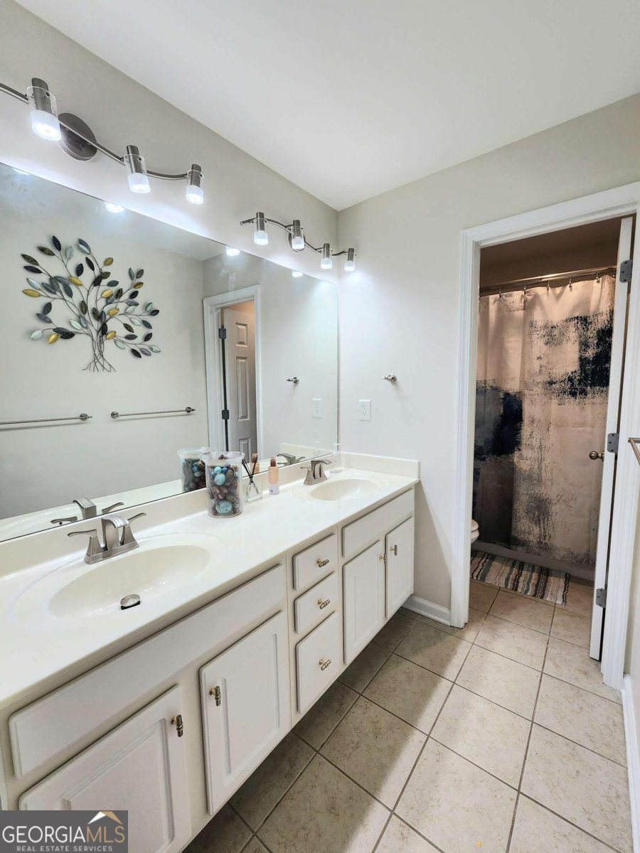 378 Vinings Vintage Circle Mableton - 18