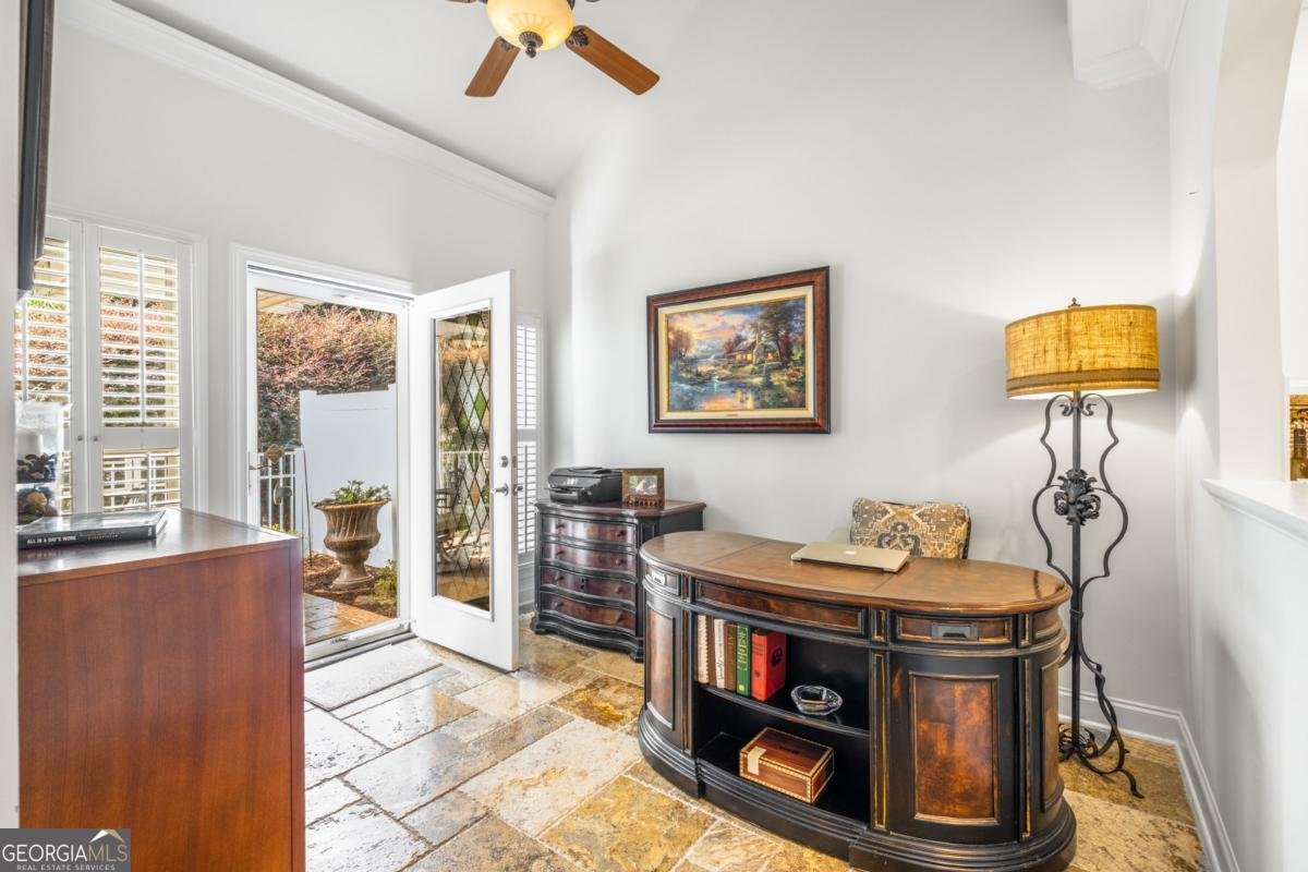5575 Villa Lake Court Suwanee - 12