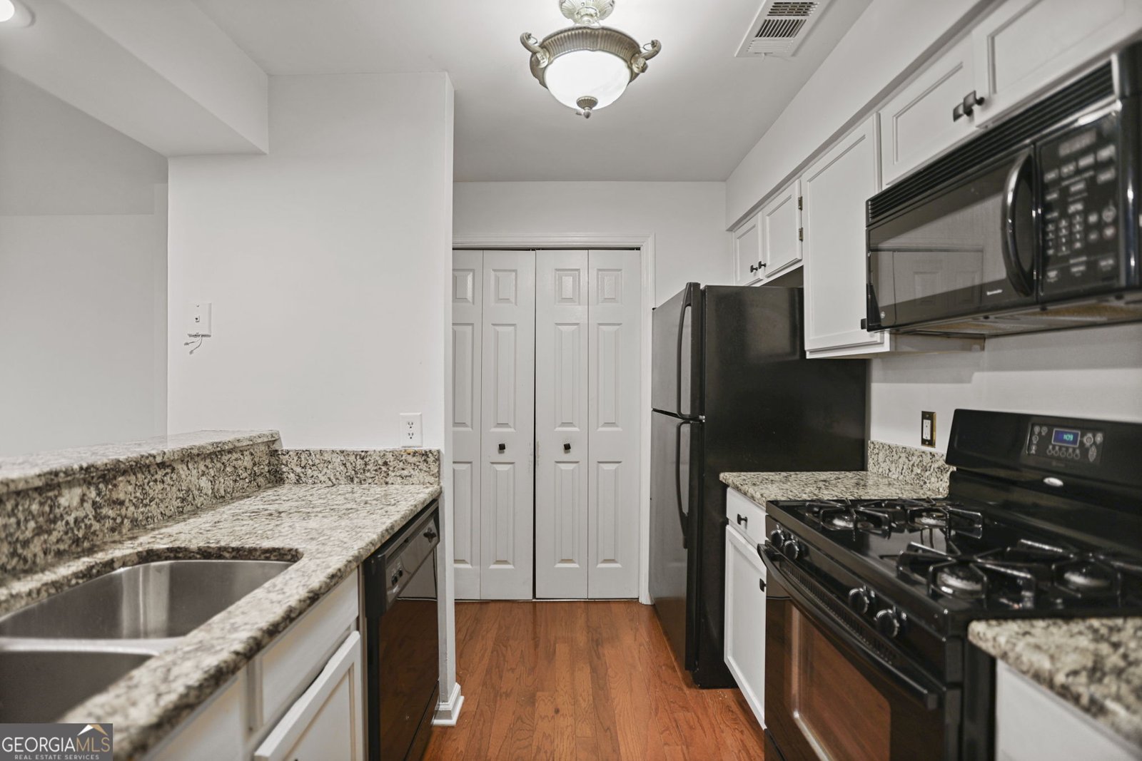 818 Ridgefield Drive Peachtree City - 2