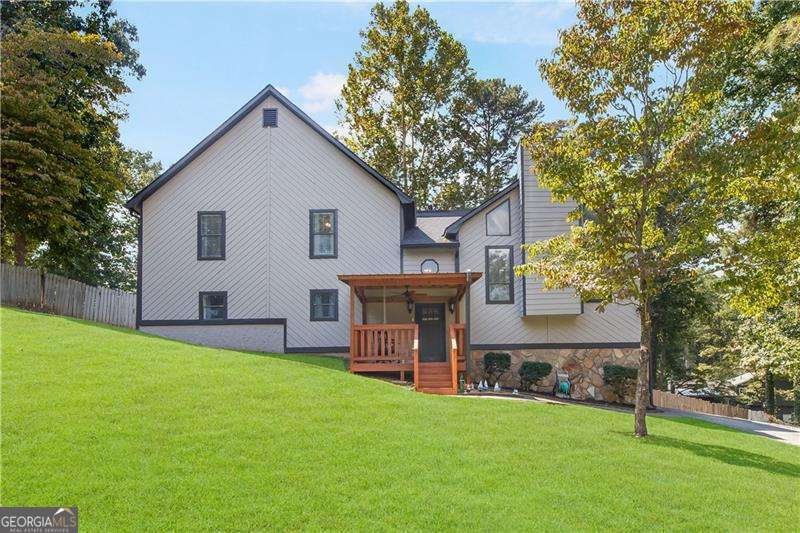 132 Woods Court Dallas - 1