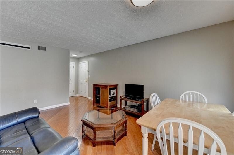 5159 Roswell Road Atlanta - 18