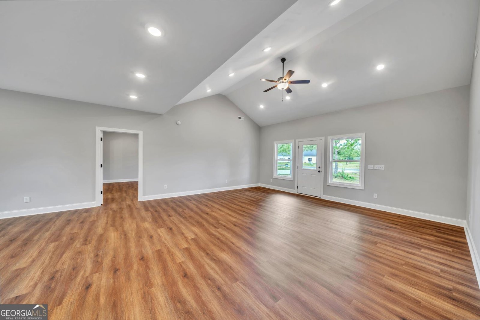 122 Lord Hatcher Drive Dexter - 8