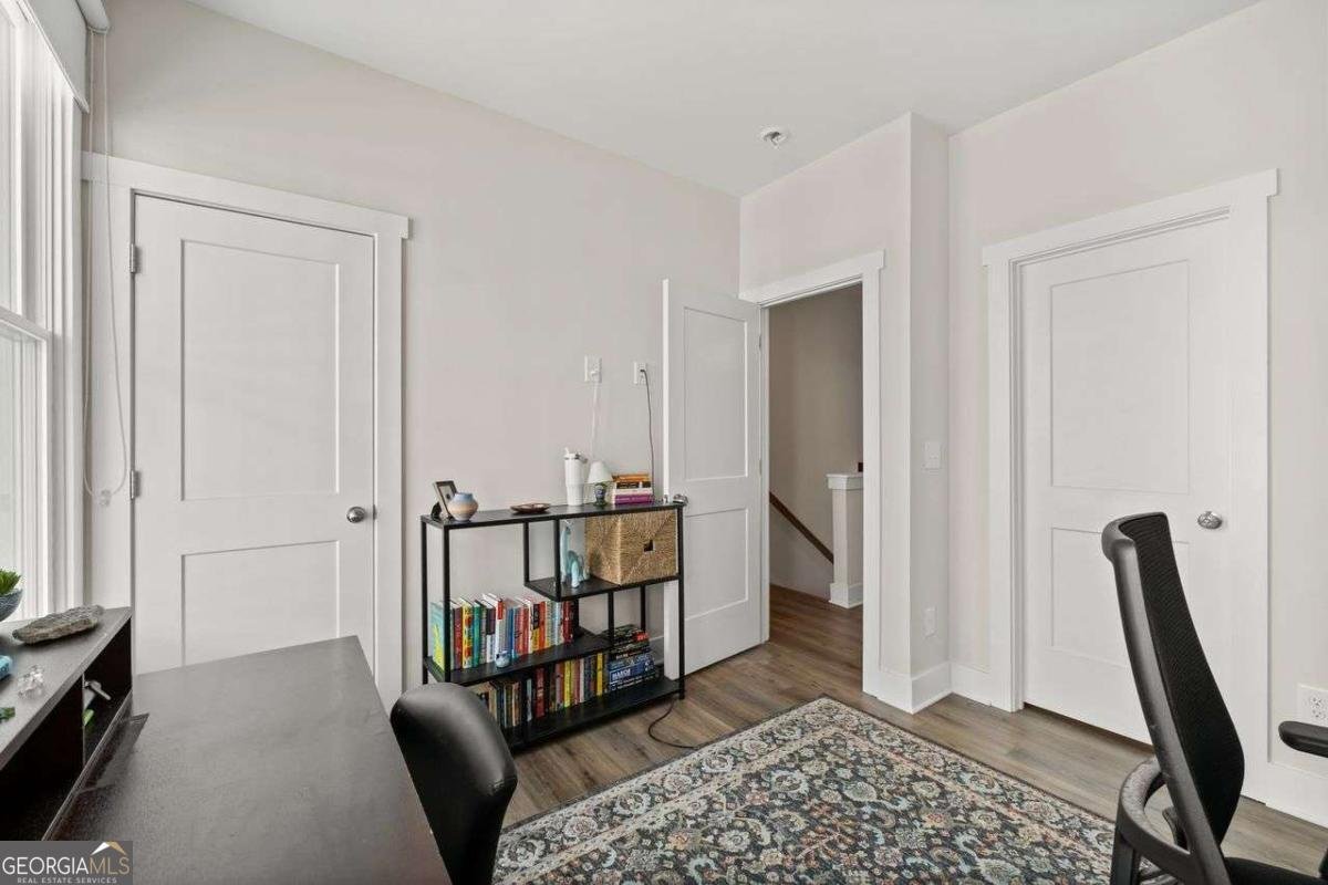 1054 Crest Circle Atlanta - 22