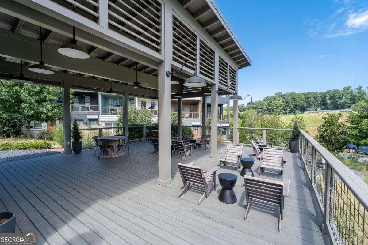 1054 Crest Circle Atlanta - 30
