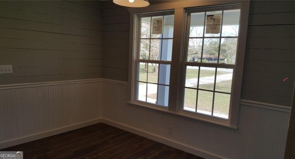 1120 5th Avenue Twin City - 11