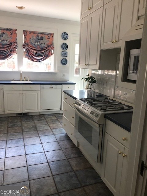 140 Grove Lane Griffin - 12
