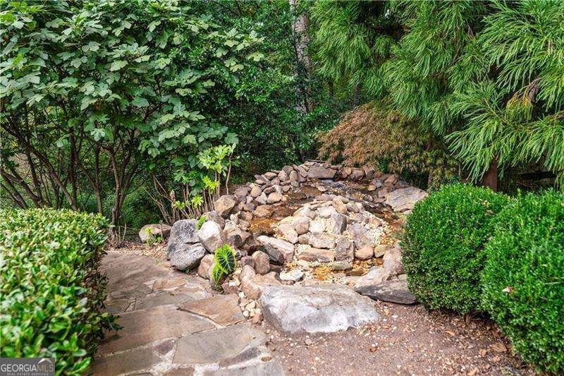 7300 Chattahoochee Bluff Drive Atlanta - 53