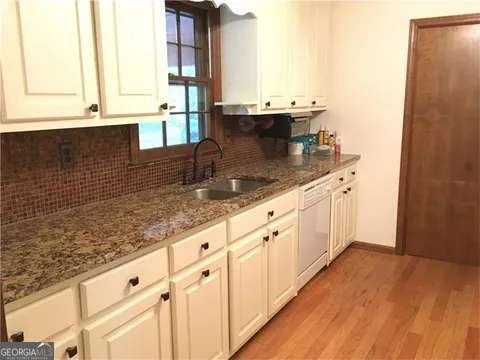 2183 CHAPARRAL Drive Snellville - 39
