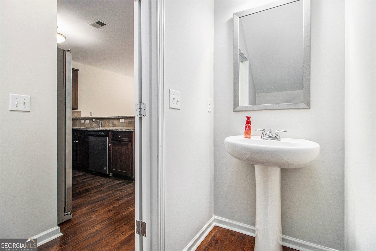 5919 Cassie Drive Lithonia - 18