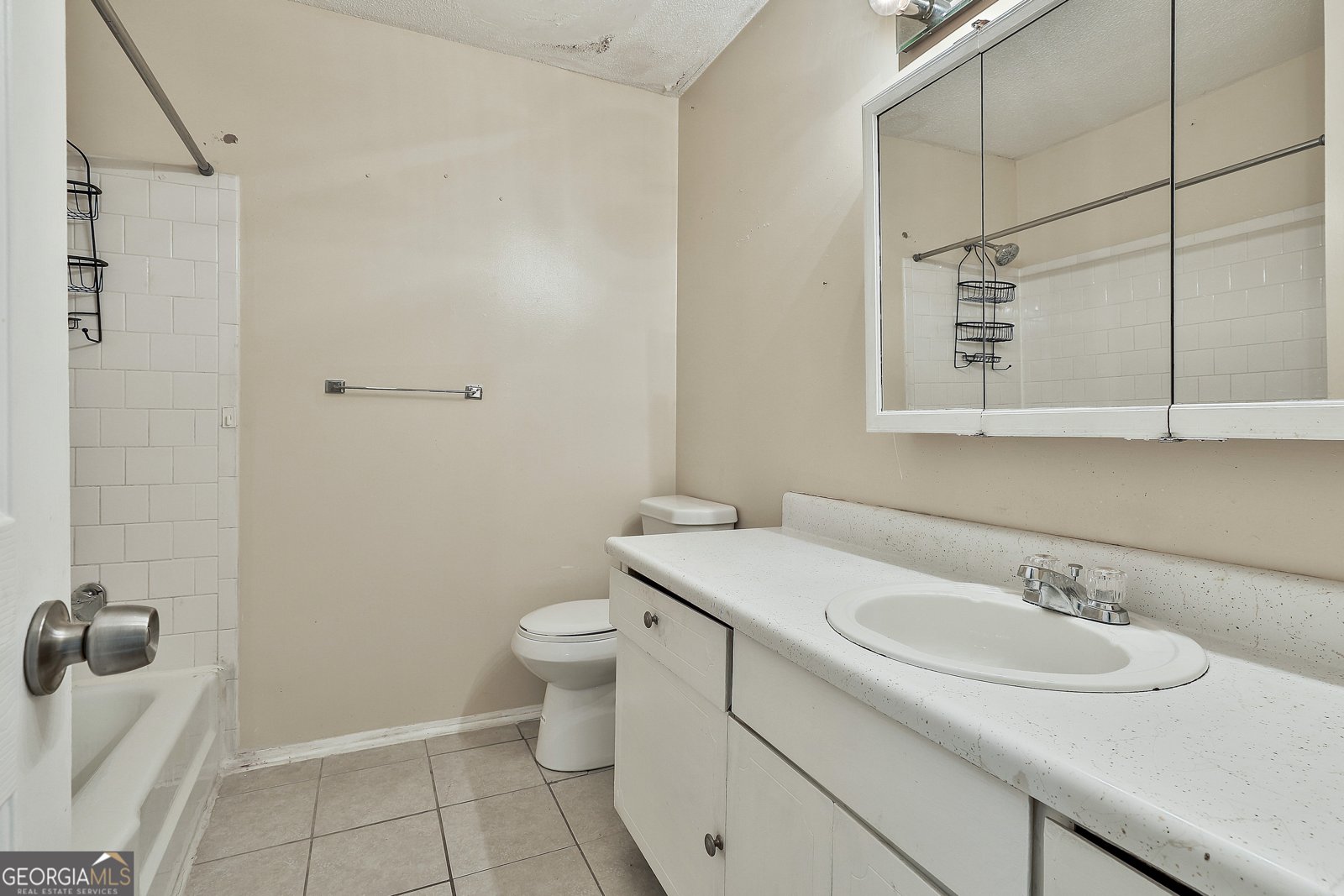 4701 Flat Shoals Road Union City - 19