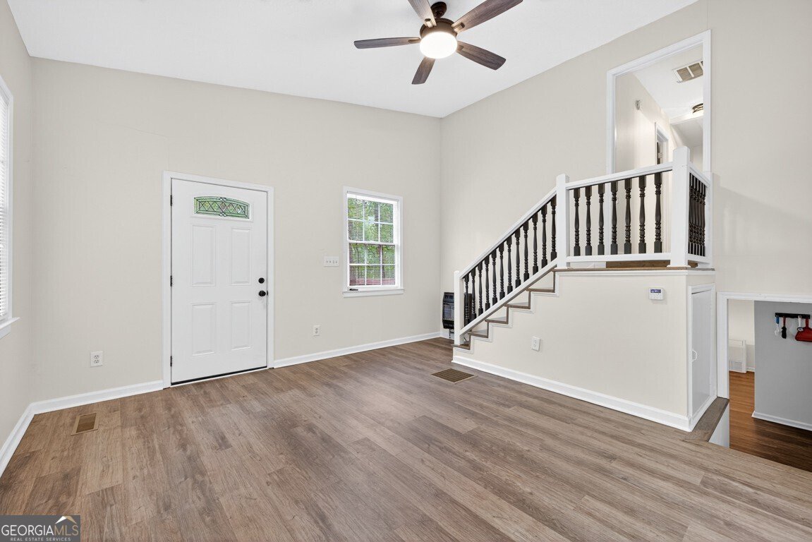 256 Robin Hood Lane Fairmount - 10