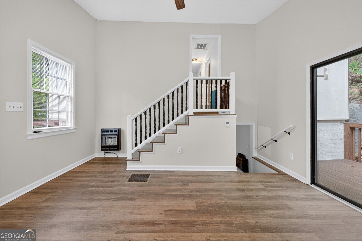 256 Robin Hood Lane Fairmount - 11