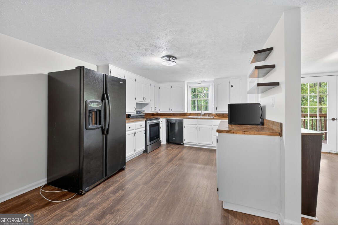 256 Robin Hood Lane Fairmount - 15