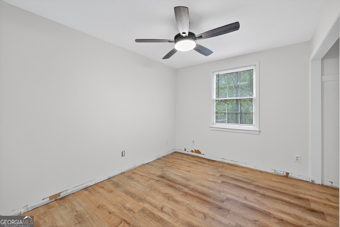 256 Robin Hood Lane Fairmount - 26