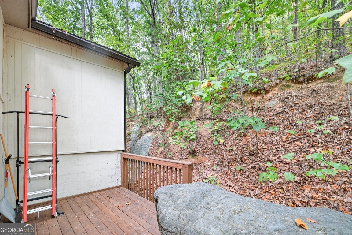 256 Robin Hood Lane Fairmount - 47