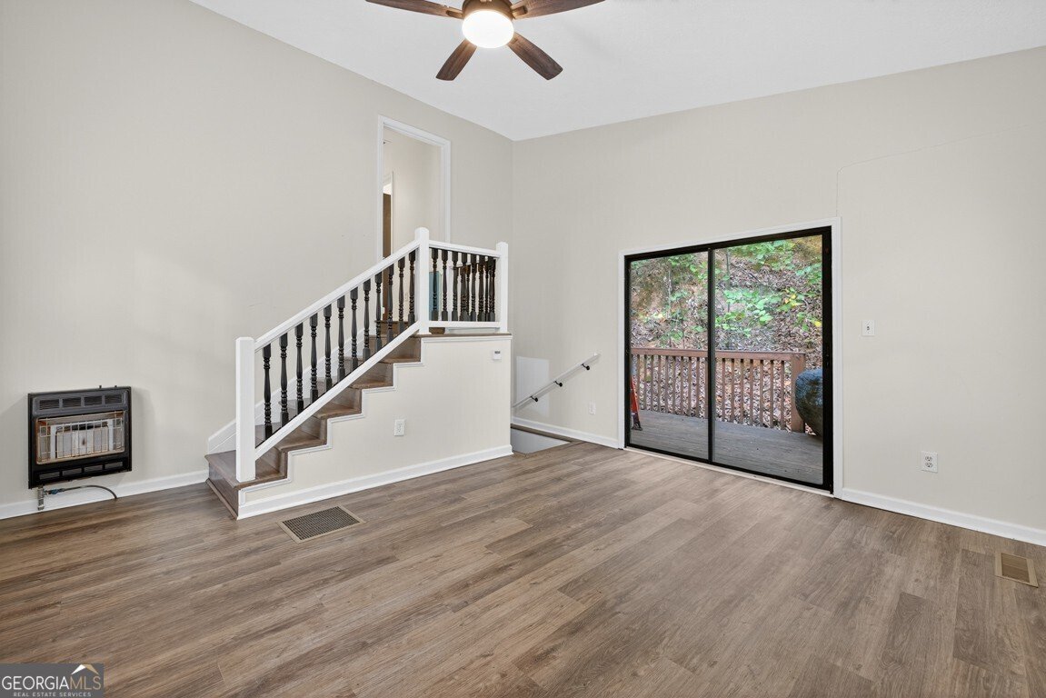 256 Robin Hood Lane Fairmount - 9