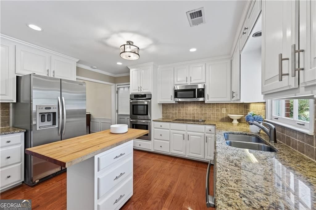 155 Bent Grass Drive Roswell - 2