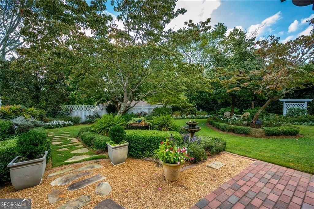 155 Bent Grass Drive Roswell - 38