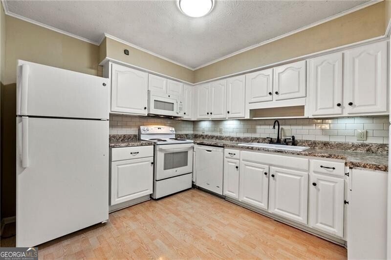 3825 Lavista Road Tucker - 6