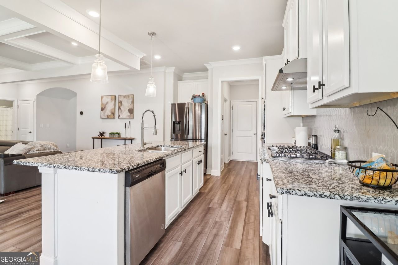 66 COTTONTAIL Lane Loganville - 15