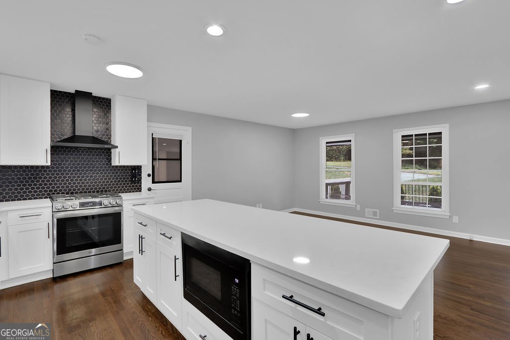 3122 Vandiver Drive Marietta - 19