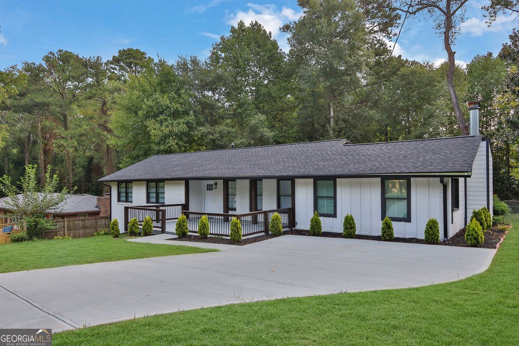 3122 Vandiver Drive Marietta - 2