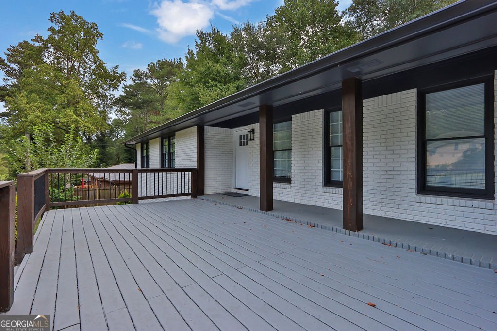 3122 Vandiver Drive Marietta - 35