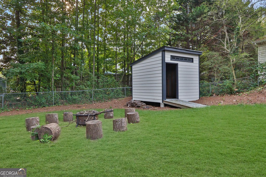 3122 Vandiver Drive Marietta - 43