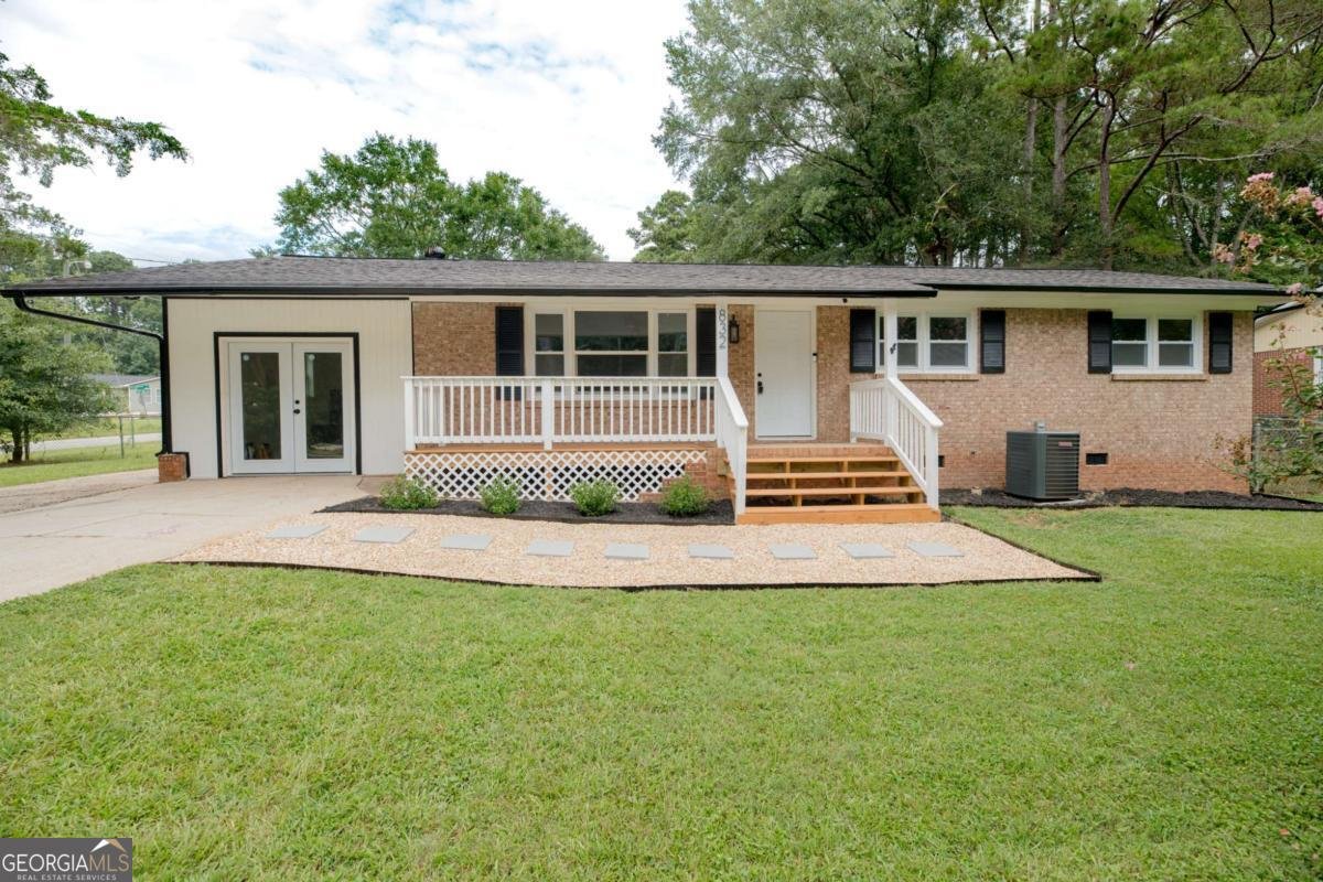 832 Virginia Court Conyers - 2