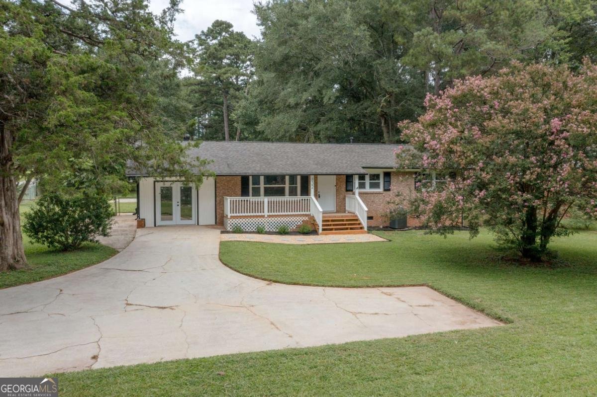 832 Virginia Court Conyers - 3