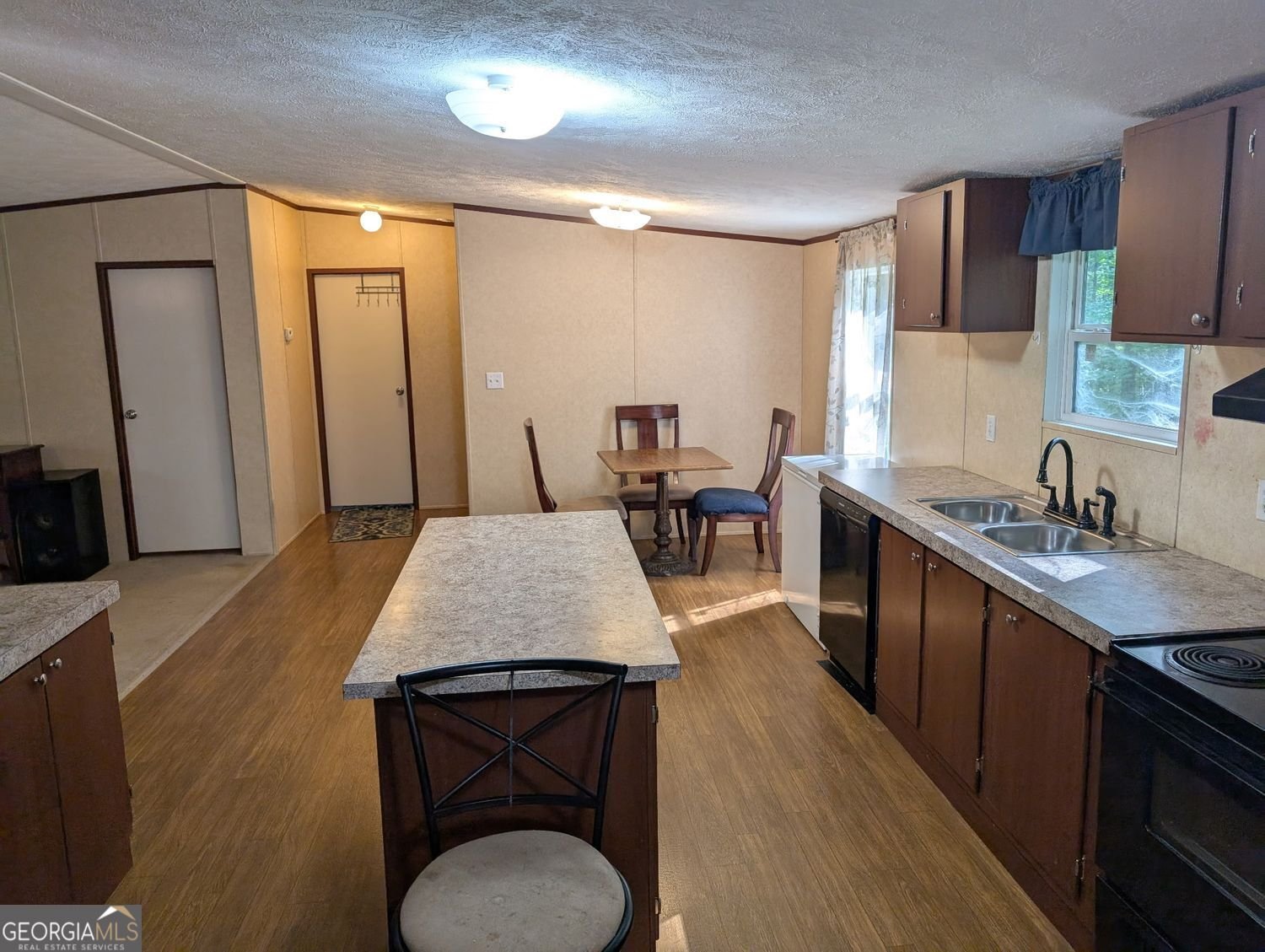 642 Elm Road Franklin - 11