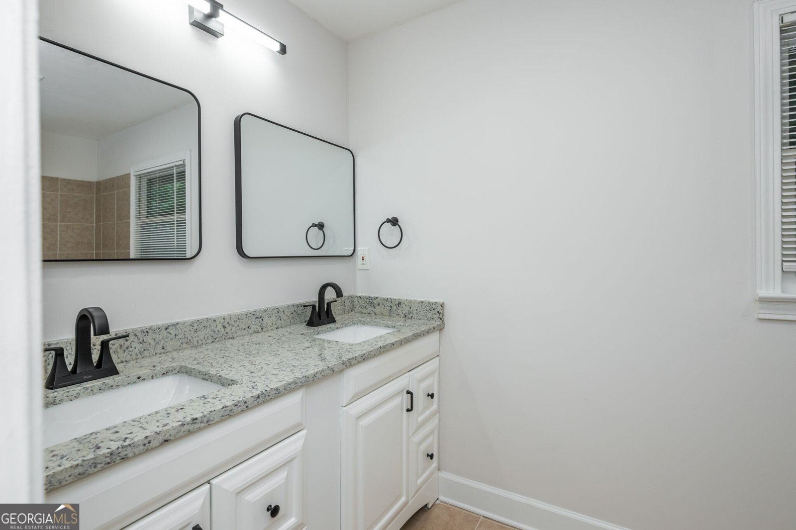 1392 Lively Ridge Road Atlanta - 11
