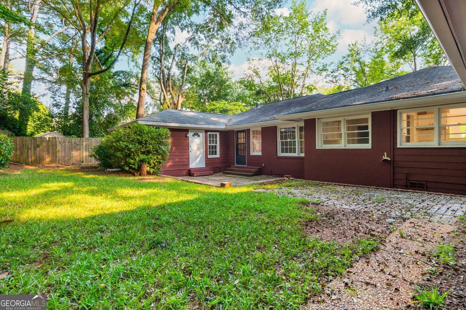 1392 Lively Ridge Road Atlanta - 14