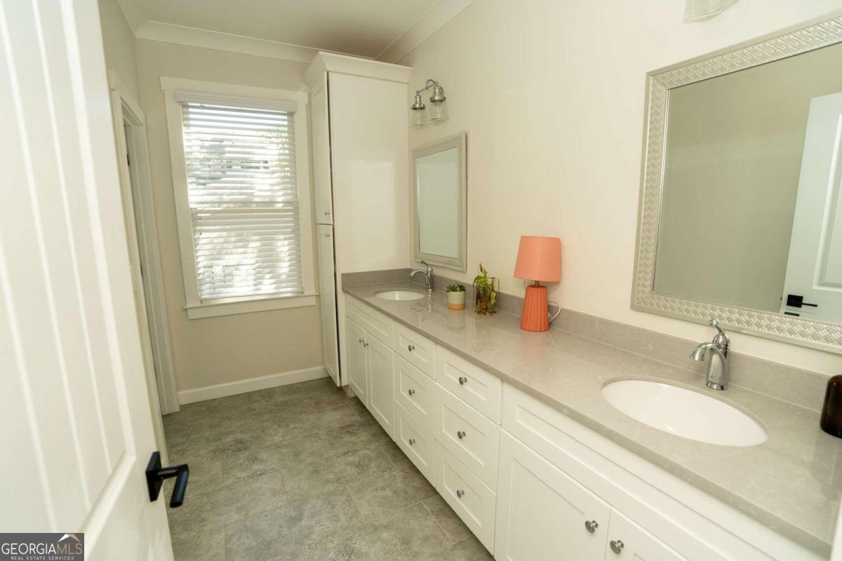 1640 Hosea L Williams Drive Atlanta - 18