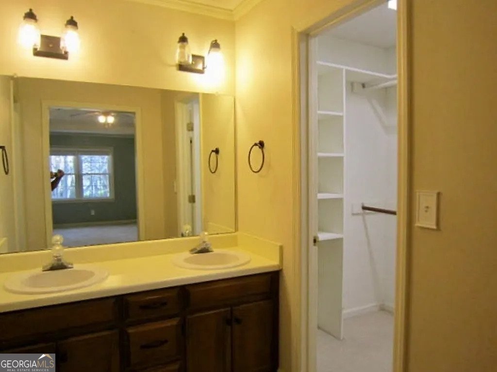 5337 Rivoli Drive Macon - 2