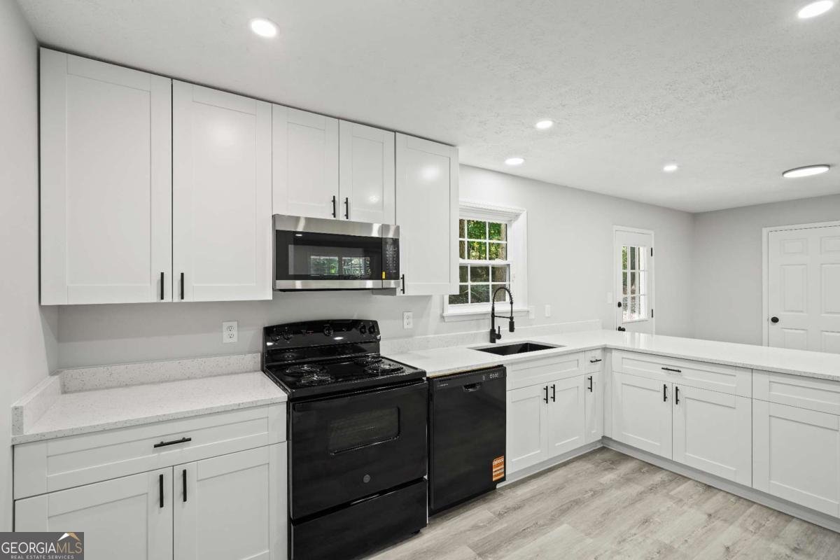 7508 Asbury Manor Drive Lithonia - 14