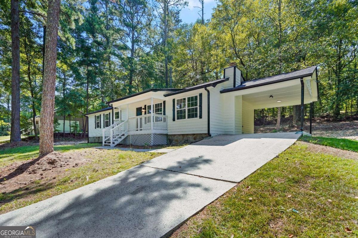 7508 Asbury Manor Drive Lithonia - 2