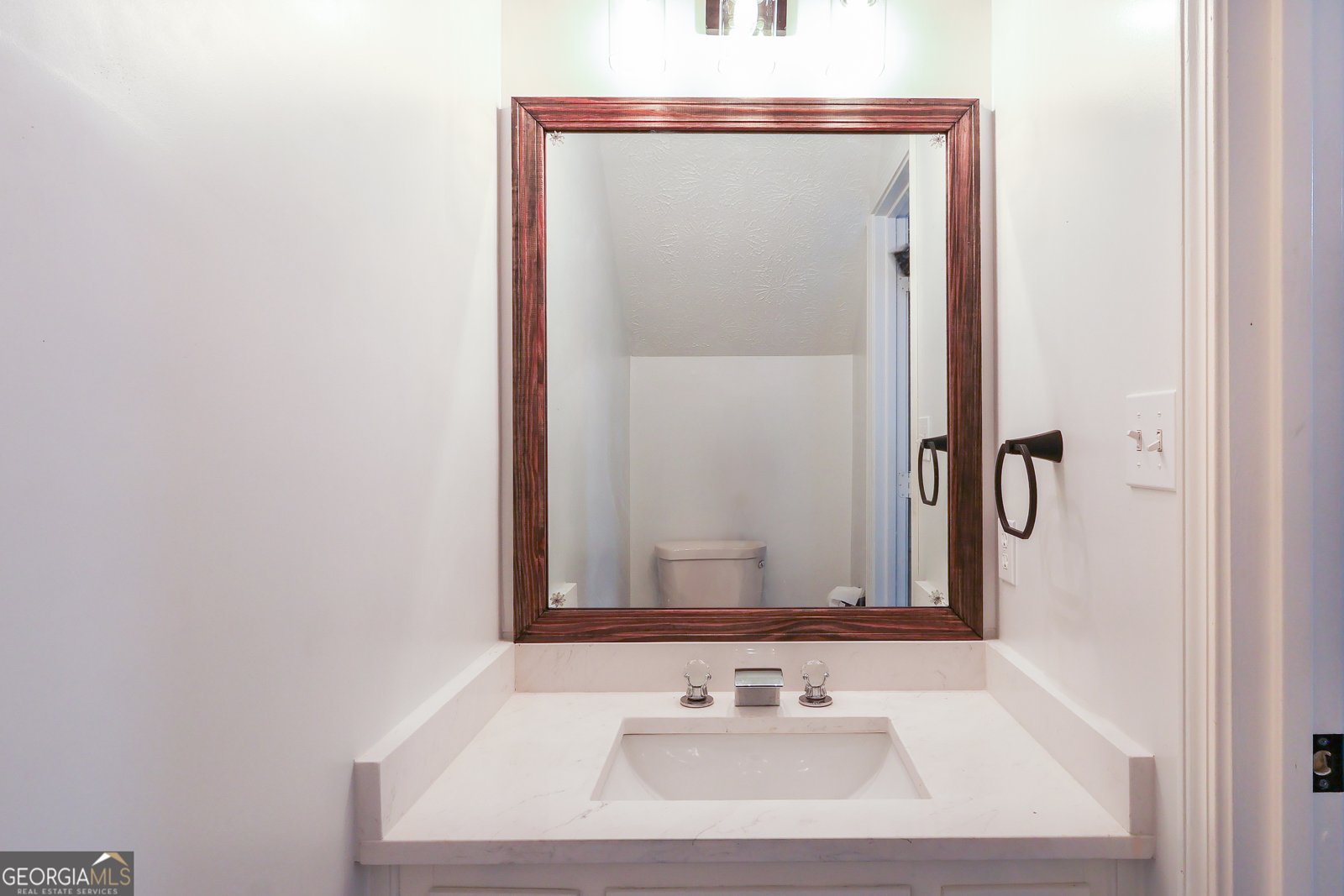 415 Williamsburg Way Fayetteville - 18